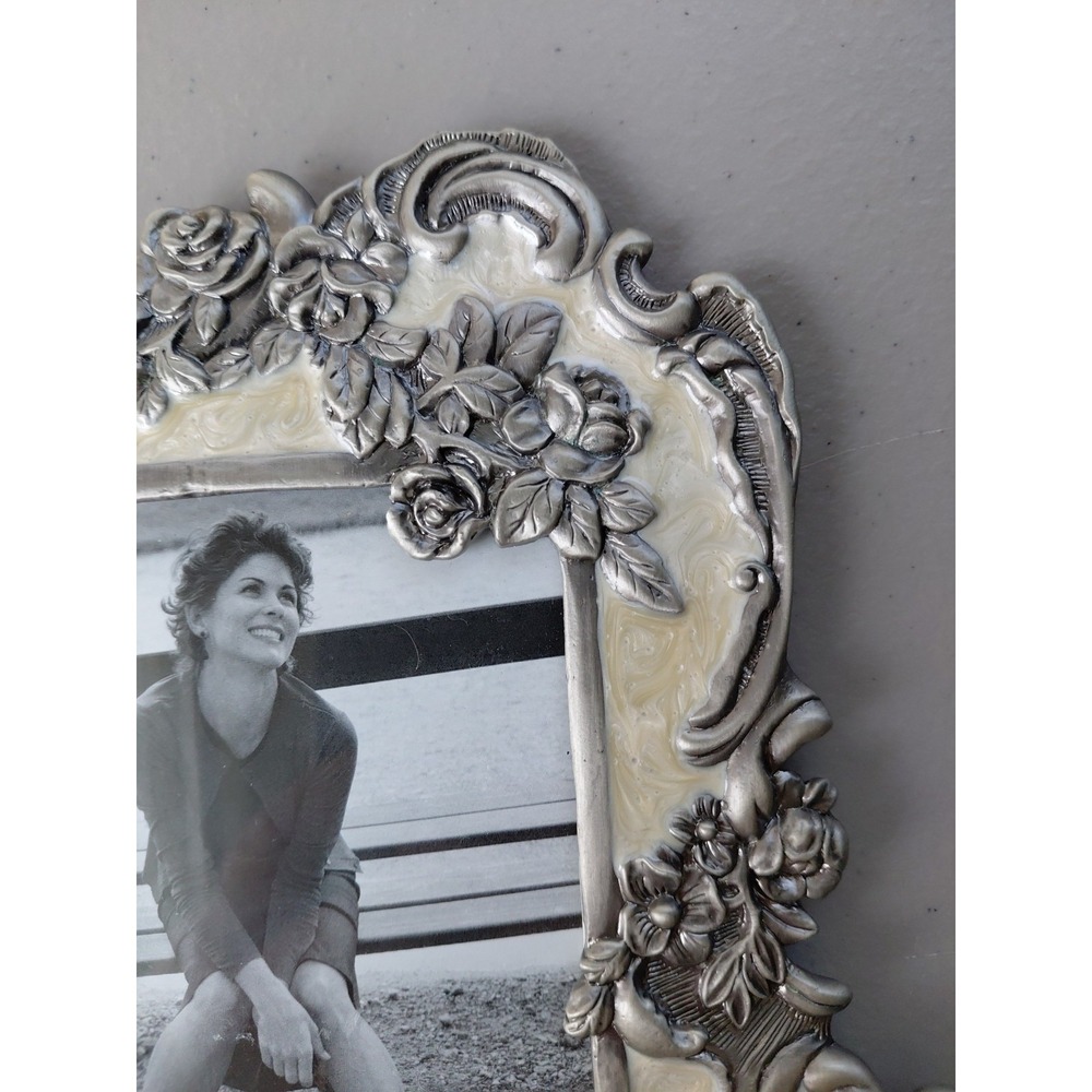 VTG Picture Frame Enamel Pewter Gothic Double Frame Heavy Romantic NEW Silver - Picture 9 of 10